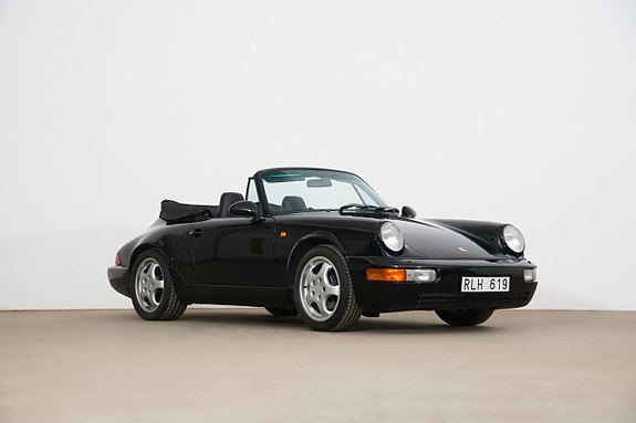 Porsche 911 4 of 5