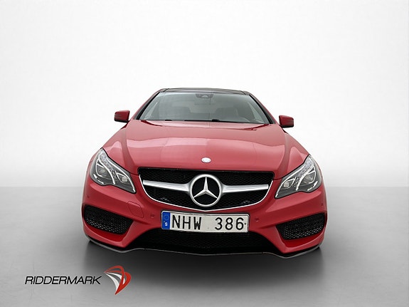 Mercedes-Benz E220 2 of 27