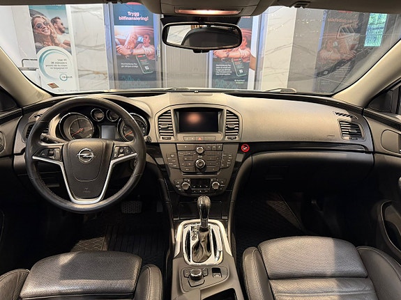 Opel Insignia 10 of 25