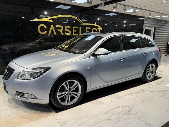Opel Insignia 2 of 5
