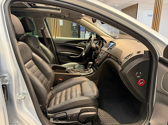 Opel Insignia 18 of 25