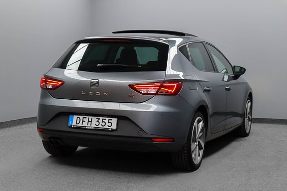 Seat Leon 7 of 25