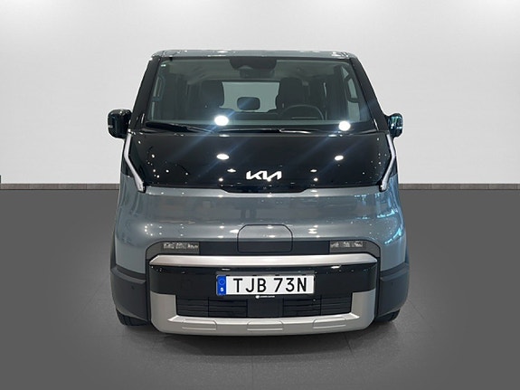 Kia PV5 2 of 5