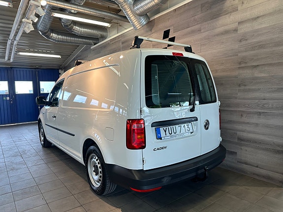 Volkswagen Caddy Maxi 3 of 5