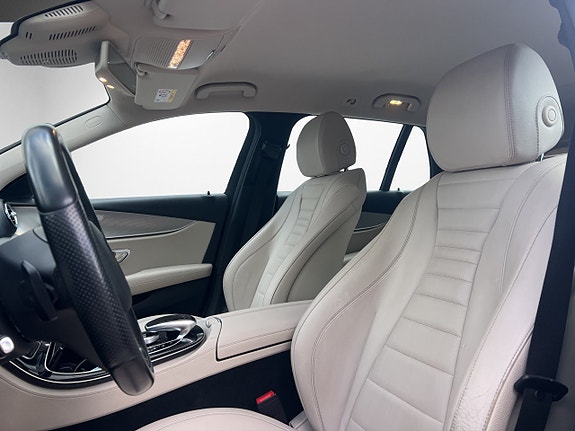 Mercedes-Benz E220 9 of 17
