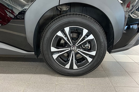 Toyota bZ4X 15 of 21