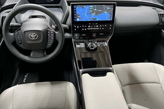 Toyota bZ4X 8 of 21