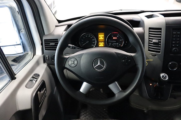 Mercedes-Benz Sprinter 211 10 of 18