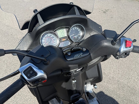Piaggio MP3 Touring 500 LT Sport - Köp Online 8 of 11