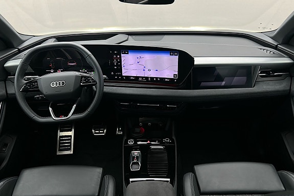 Audi Q6 e-tron 6 of 30