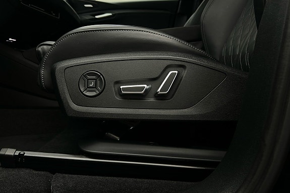 Audi Q6 e-tron 18 of 30