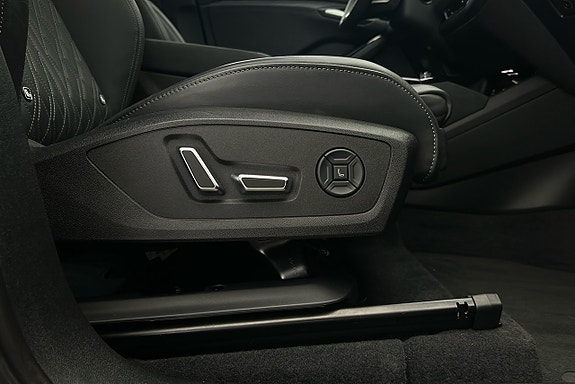 Audi Q6 e-tron 19 of 30