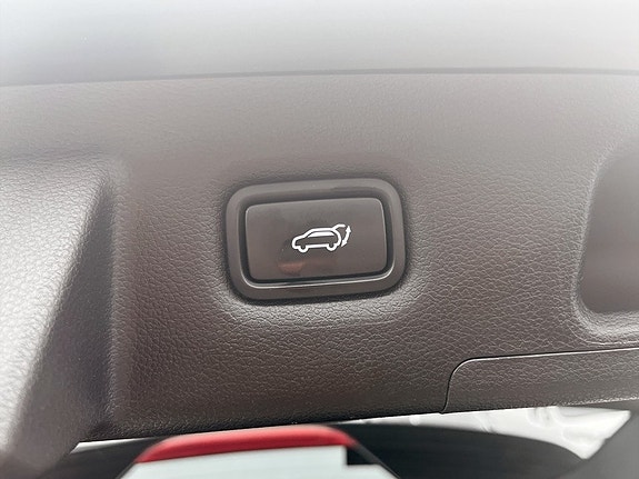 Hyundai Santa Fe 19 of 19