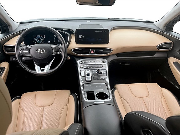 Hyundai Santa Fe 8 of 19