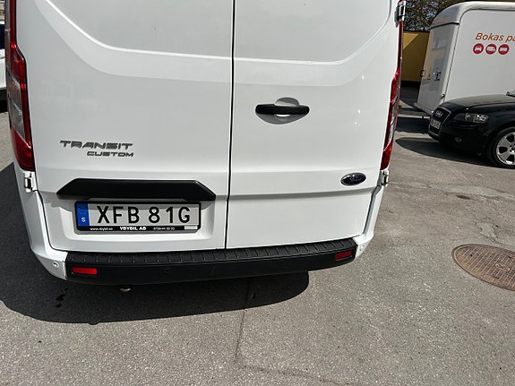 Ford Transit Custom 6 of 10