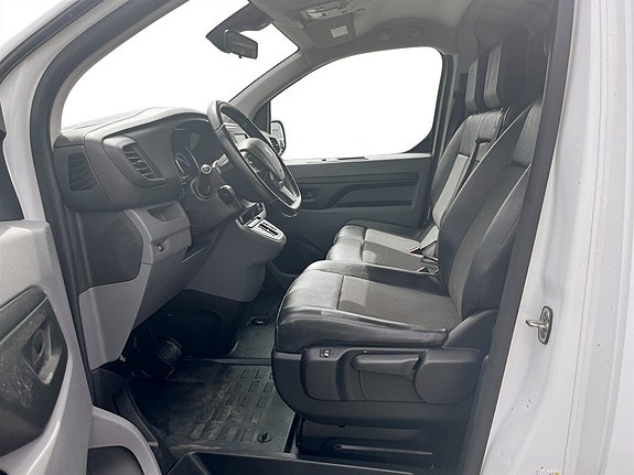 Peugeot e-Expert 6 of 17