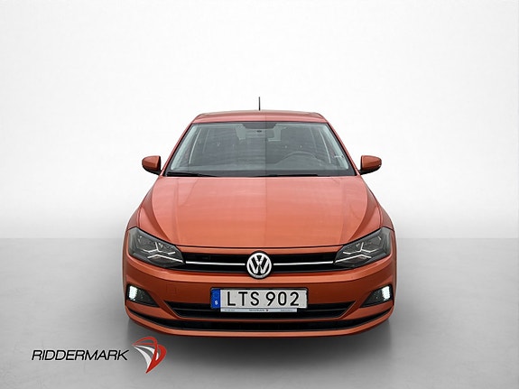 Volkswagen Polo 2 of 5