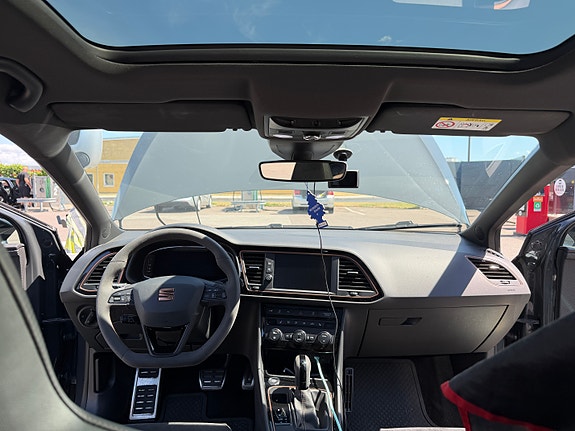 Seat Leon 10 of 13