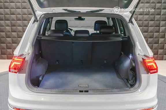 Volkswagen Tiguan Allspace 6 of 28
