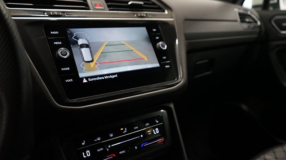 Volkswagen Tiguan Allspace 24 of 28
