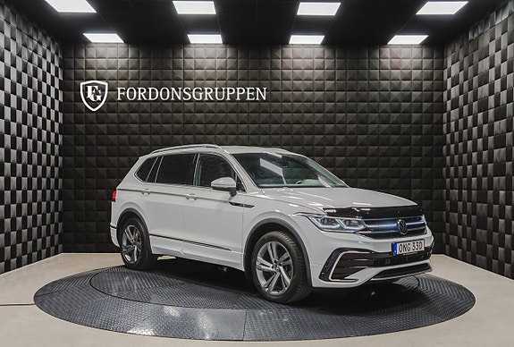 Volkswagen Tiguan Allspace 11 of 28