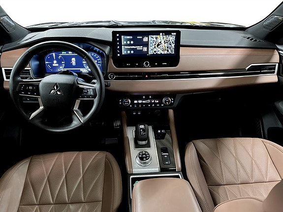 Mitsubishi Outlander 8 of 27