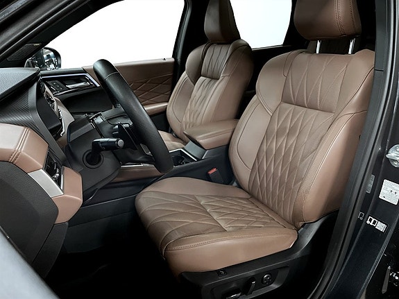 Mitsubishi Outlander 4 of 27
