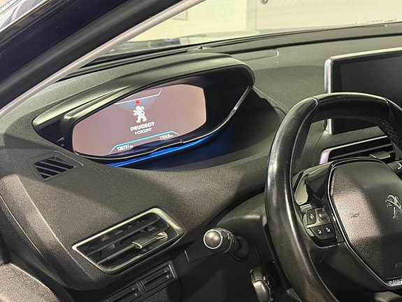 Peugeot 3008 16 of 26