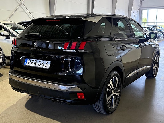 Peugeot 3008 8 of 26