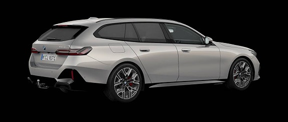BMW 530e 3 of 4