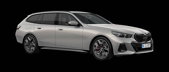 BMW 530e 2 of 4