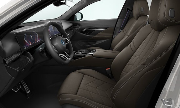 BMW 530e 4 of 4