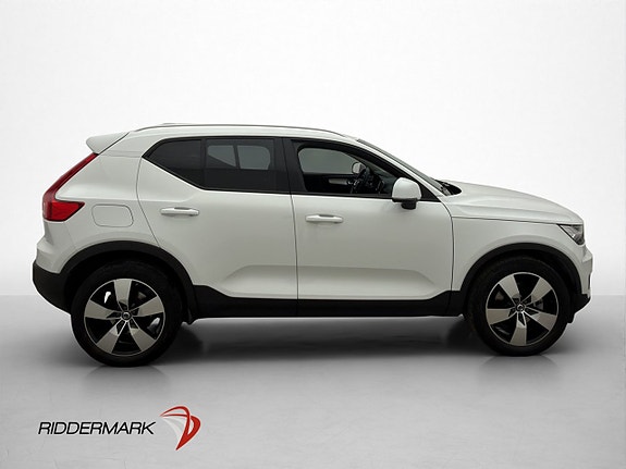 Volvo XC40 6 of 30