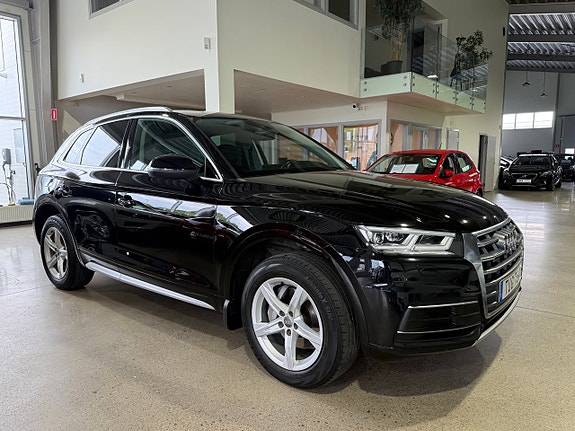 Audi Q5 4 of 5