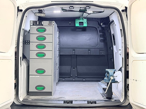 Volkswagen Caddy 13 of 30