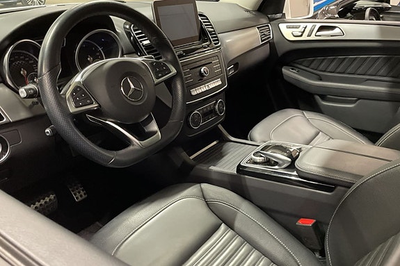 Mercedes-Benz GLE350 d 22 of 25