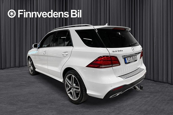 Mercedes-Benz GLE350 d 3 of 5