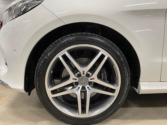Mercedes-Benz GLE350 d 5 of 5