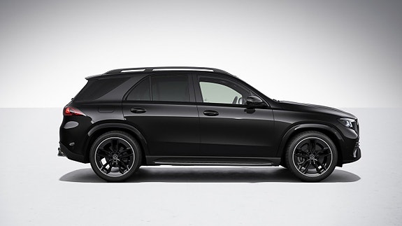 Mercedes-Benz GLE450 2 of 17