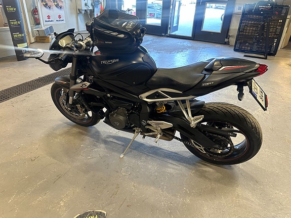 Triumph Street Triple RS 765 5 of 6