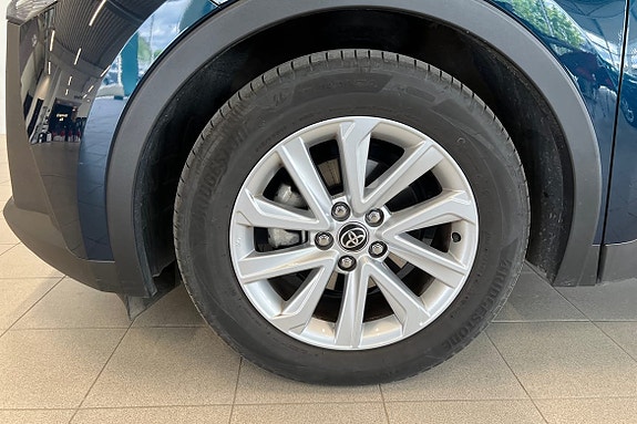 Toyota C-HR 16 of 20