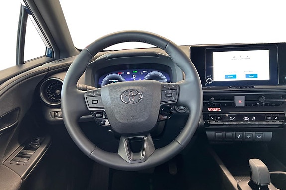 Toyota C-HR 10 of 20