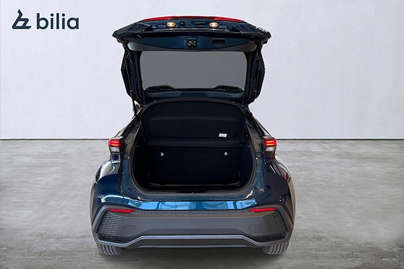 Toyota C-HR 11 of 20
