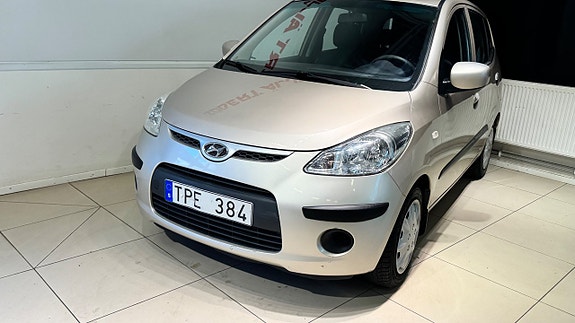 Hyundai i10 4 of 16