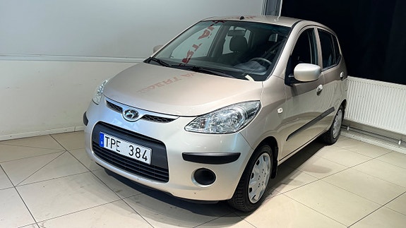 Hyundai i10 3 of 16