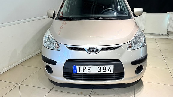 Hyundai i10 6 of 16