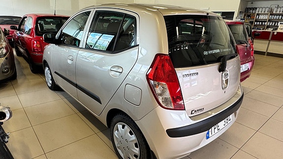 Hyundai i10 11 of 16