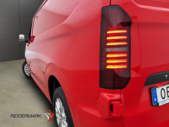 Volkswagen Transporter 12 of 30