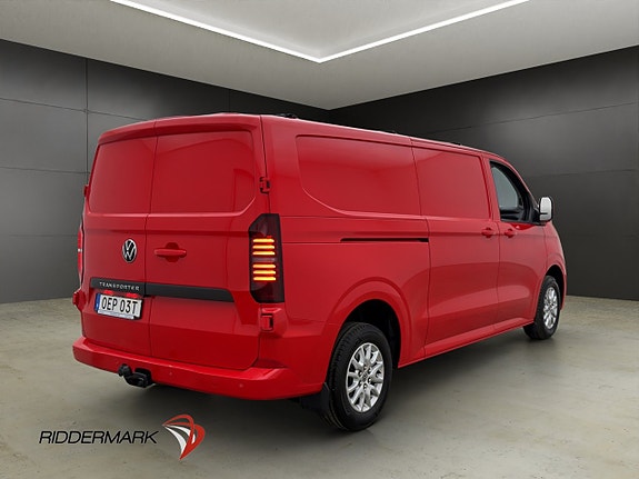 Volkswagen Transporter 10 of 30