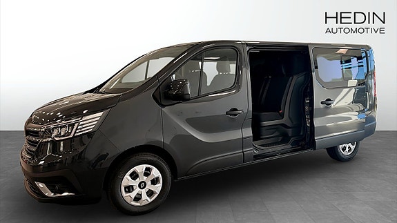 Renault Trafic 11 of 11